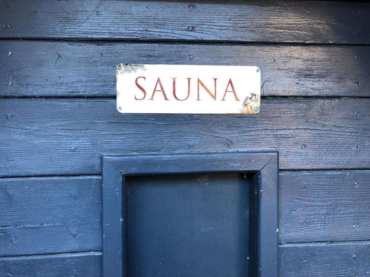 Casa Cuschina - Mit Sauna In Der Schoenen Surselva Dardin Exterior foto